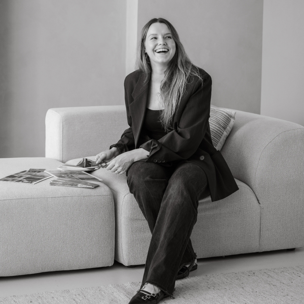 Brandbook, branding, rebranding, branding marketing, branding agency, branding bureau, Red Rock Agency