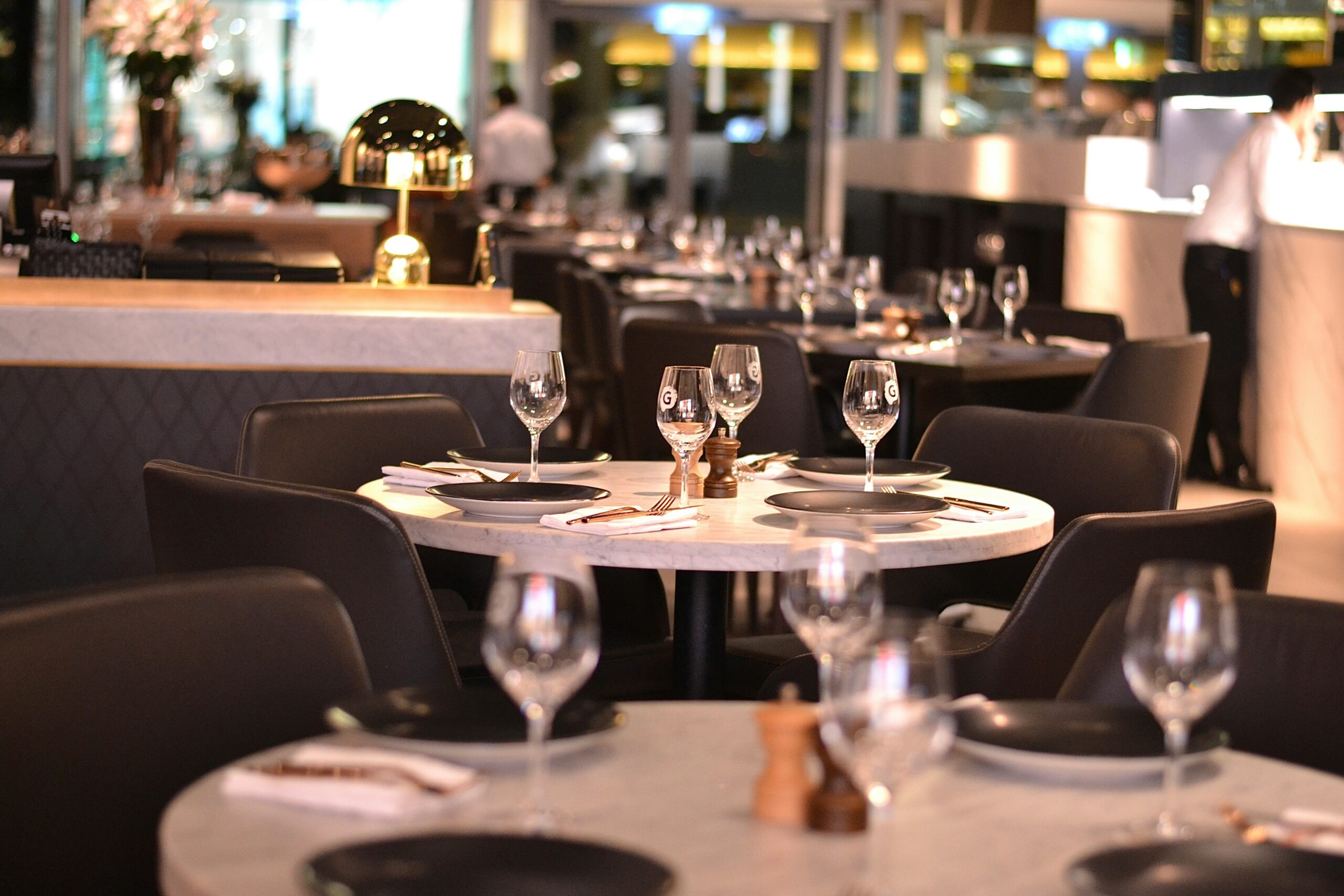 Horeca branding, restaurant branding, horeca marketing, branding voor horeca, marketing bureau horeca, merkidentiteit, huisstijl horeca, Red Rock Agency